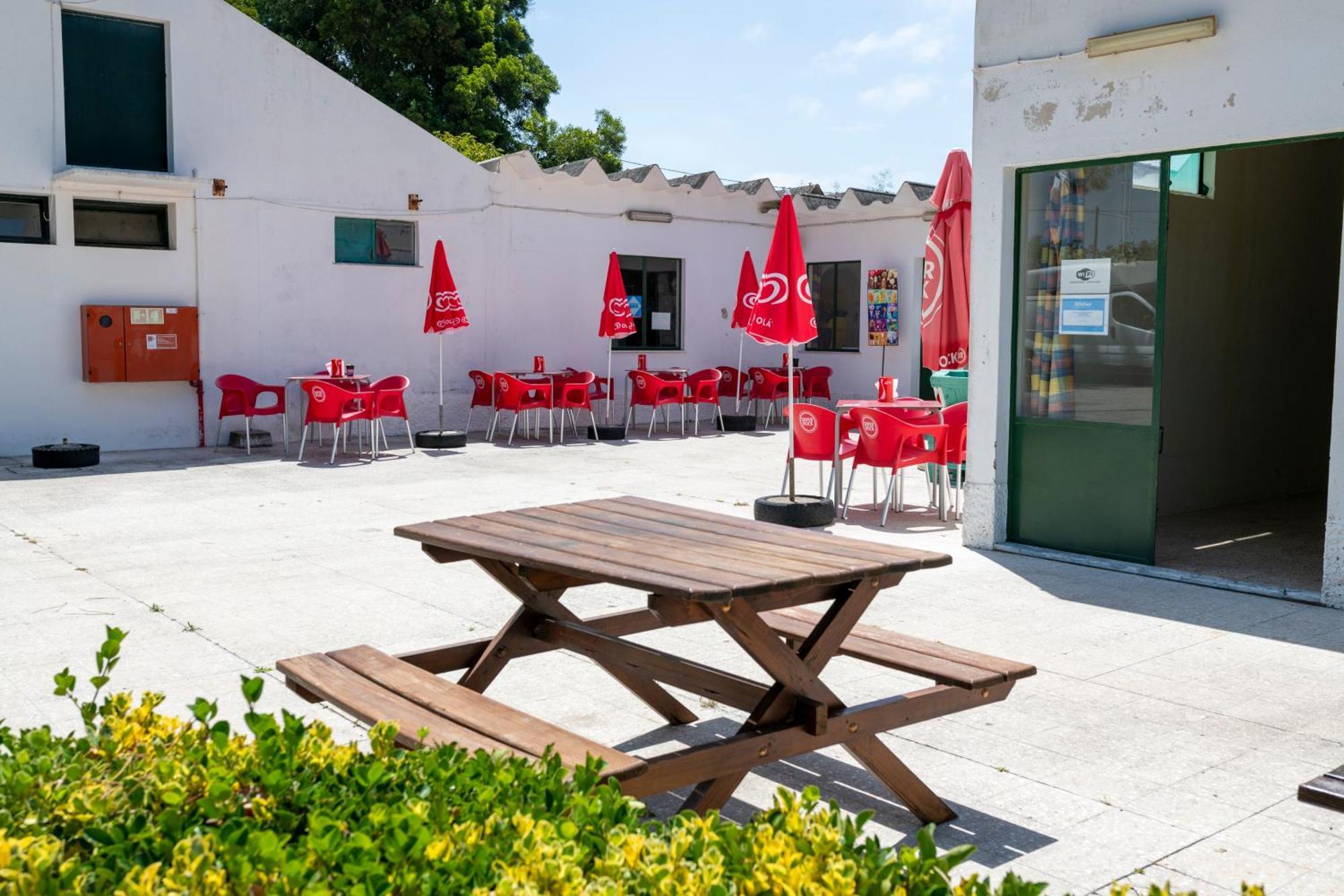 Parque De Campismo Orbitur Sao Jacinto Hotel Екстериор снимка